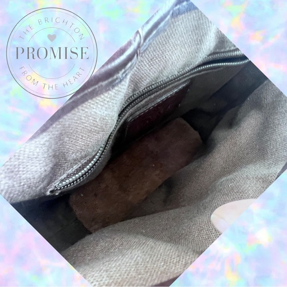 Vintage Brighton Brown & Beige
Crossbody Croc Leather Handbag - Picture 5 of 10